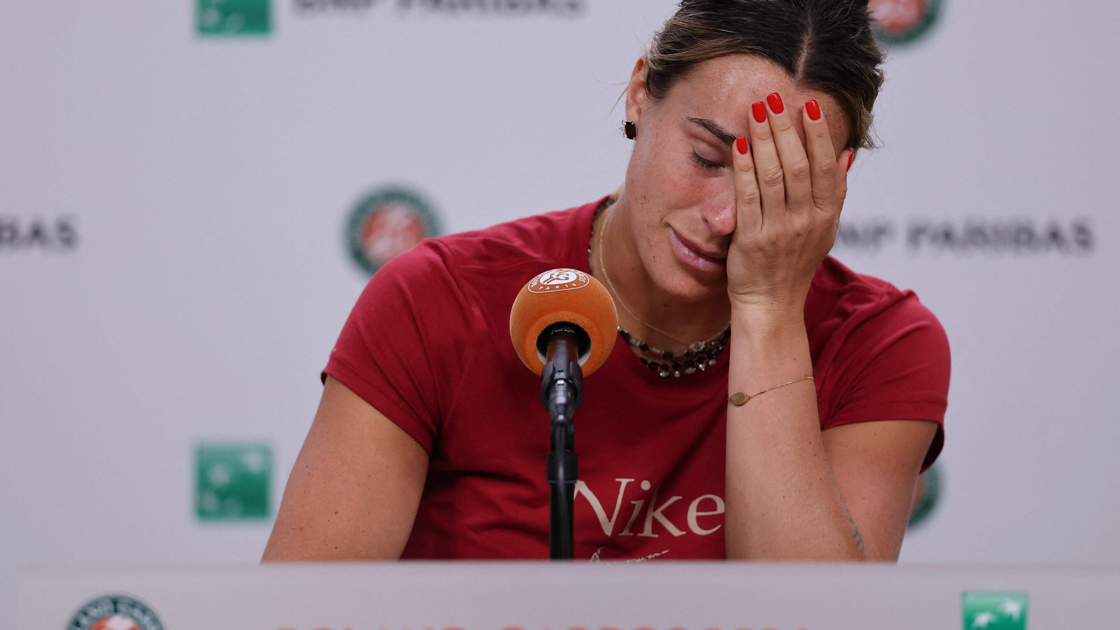 ‘I just want to quit tennis right now’ — Aryna Sabalenka struggling to explain collapse as French Open shocks continue